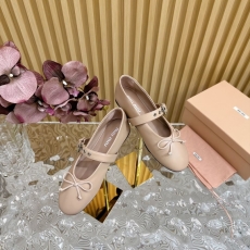 Miu Miu flat shoes